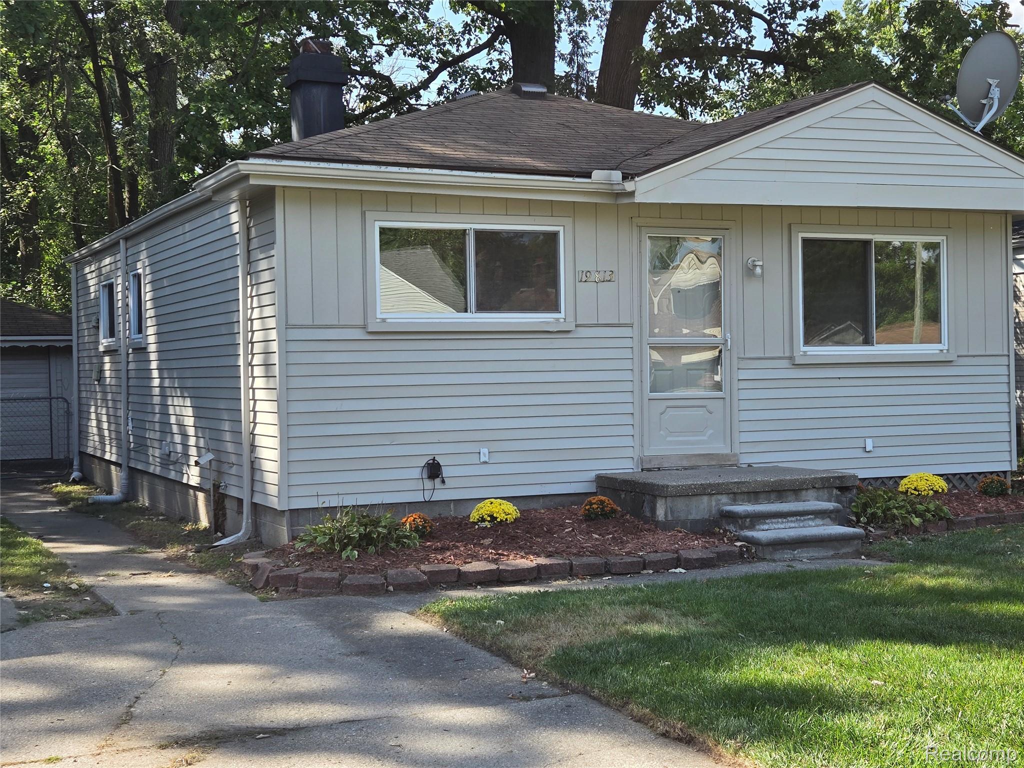 19813, INKSTER, W, Livonia, Michigan, 48152