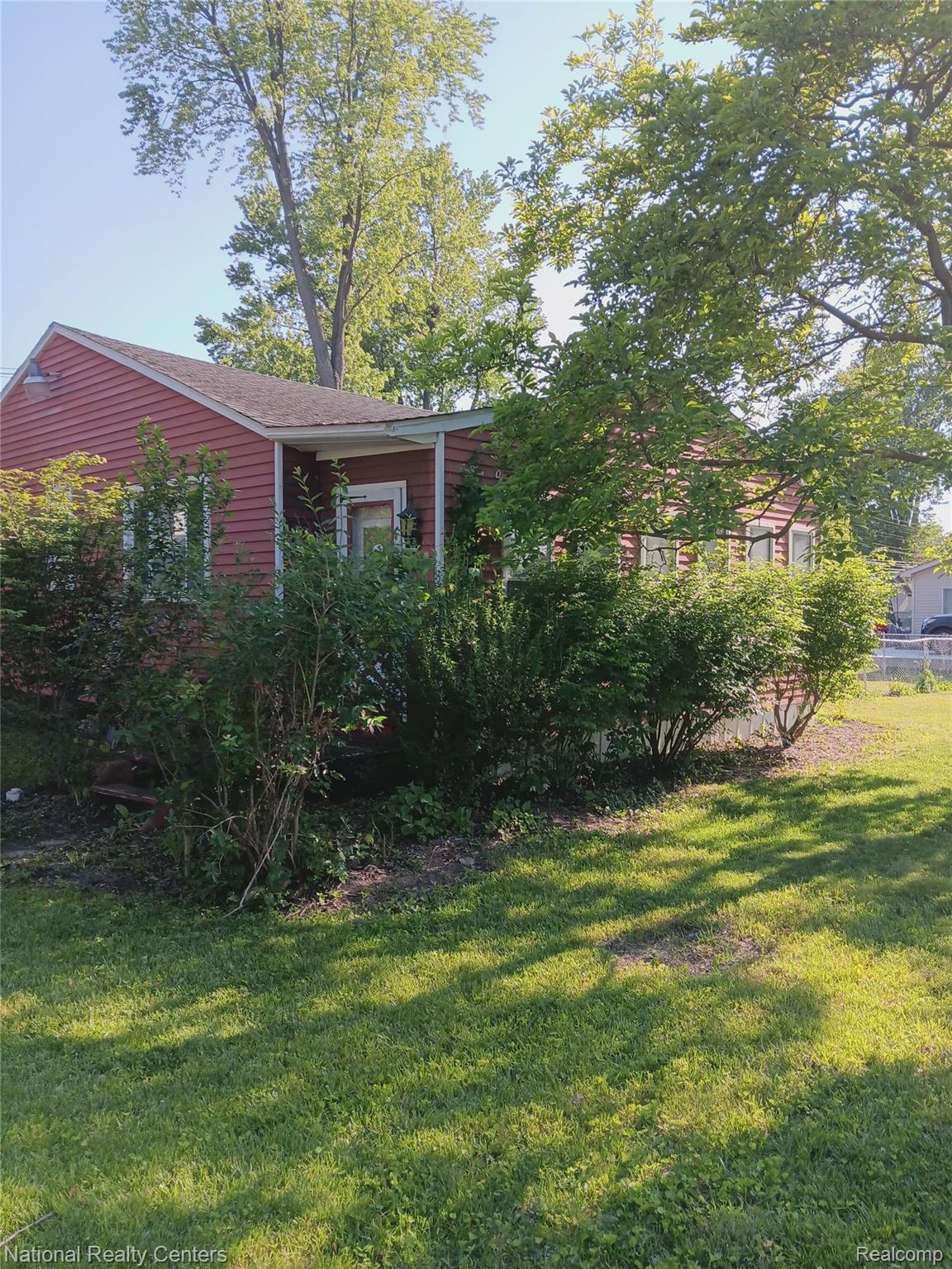 30429, Pardo, Garden City, Michigan, 48135