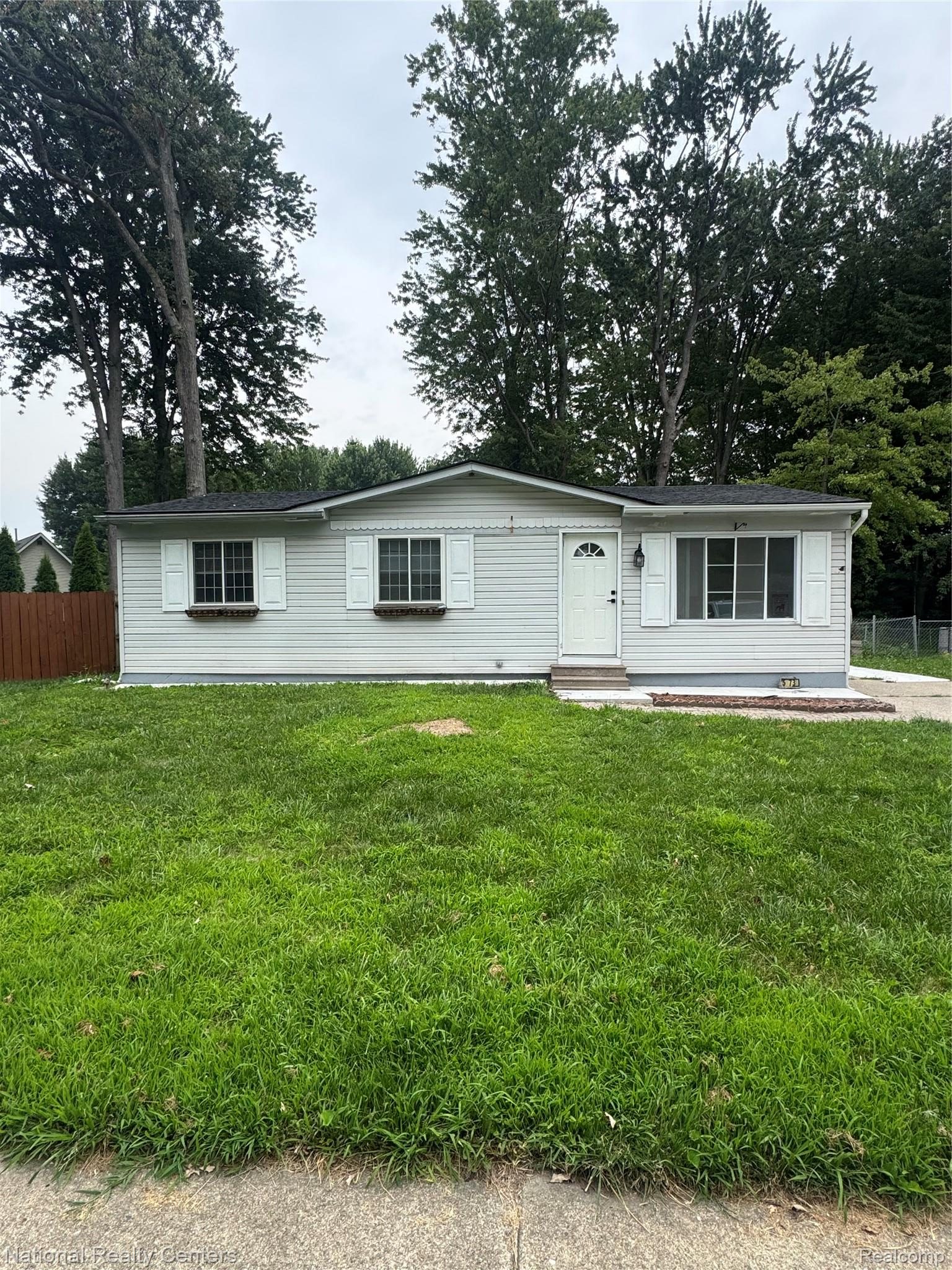 50738, Peggy, Chesterfield, Michigan, 48047