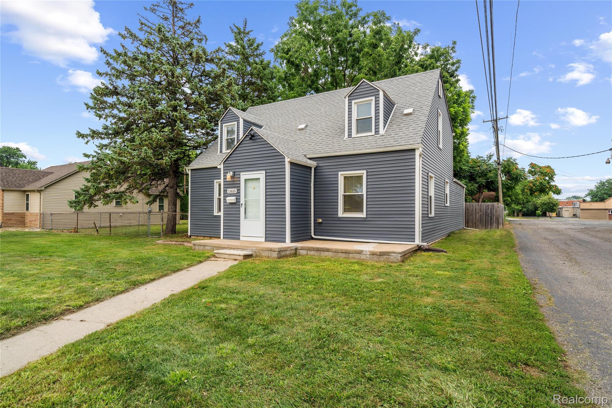 11610, Cardwell, Livonia, Michigan, 48150