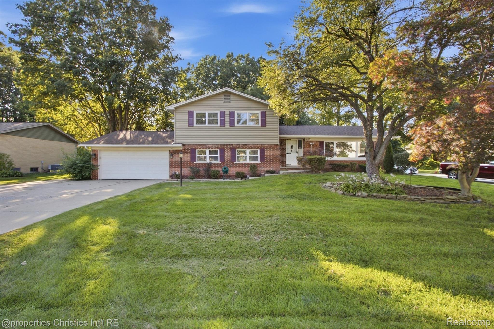 36521, Gloucester, Clinton Twp, Michigan, 48035