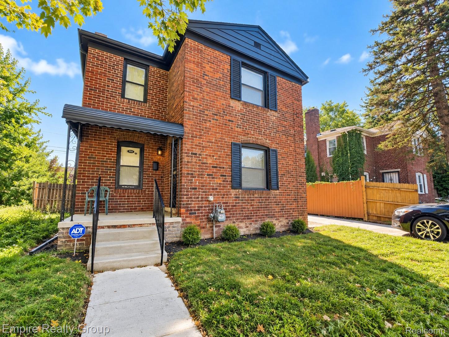 2955, Ewald, Detroit, Michigan, 48238