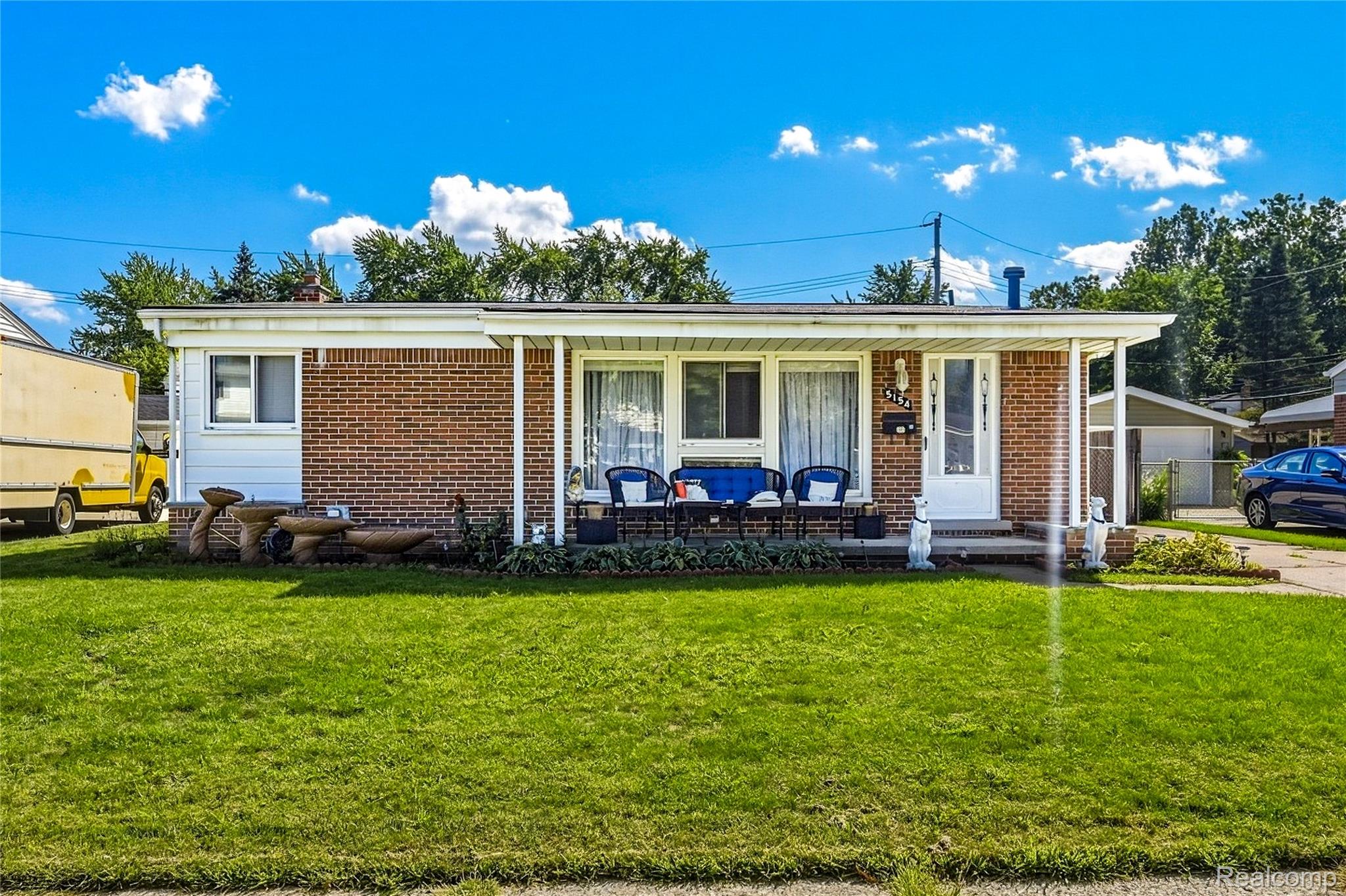 5154, Earl, Warren, Michigan, 48092