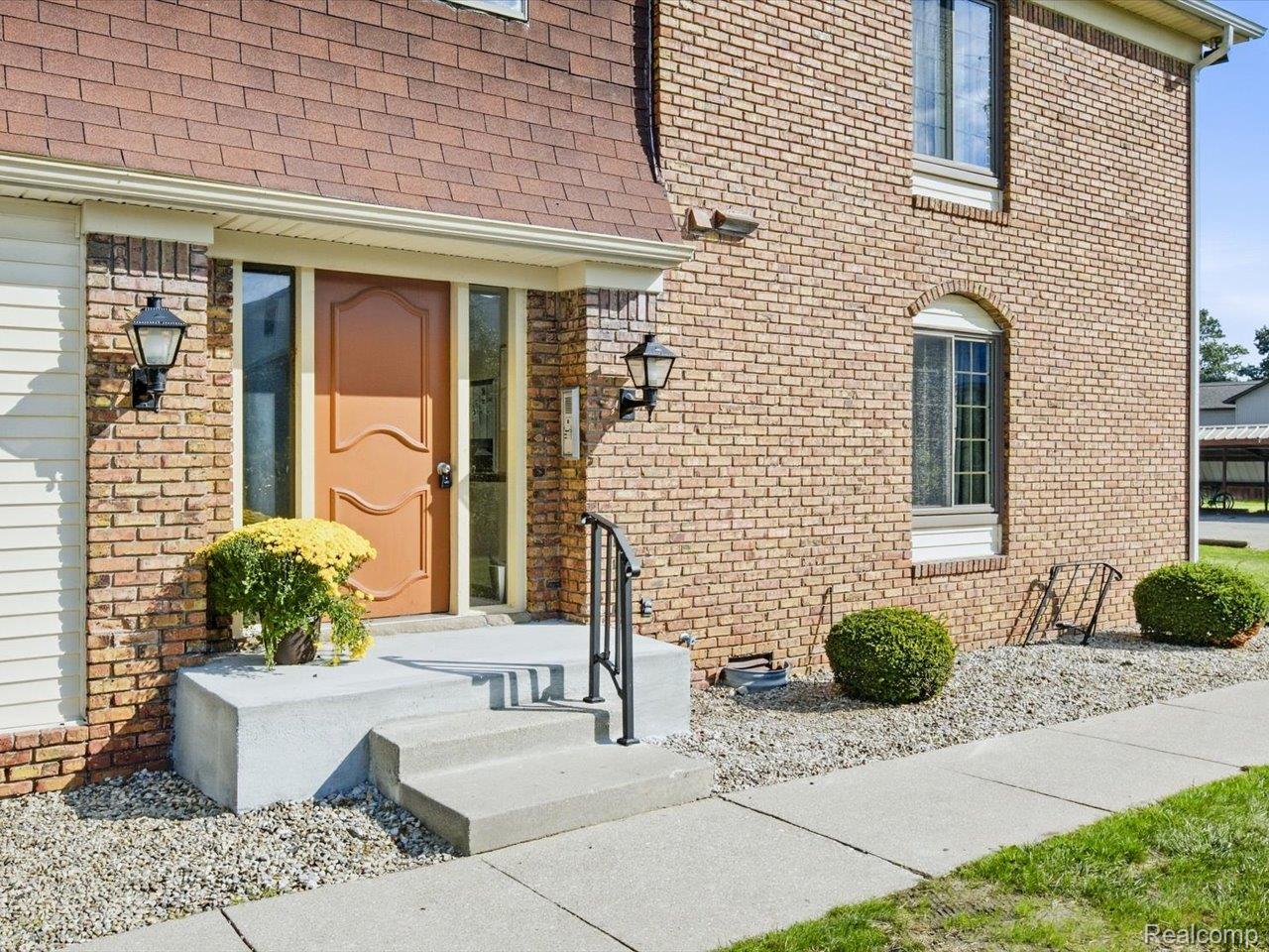 1900, River, #6, Marysville, Michigan, 48040