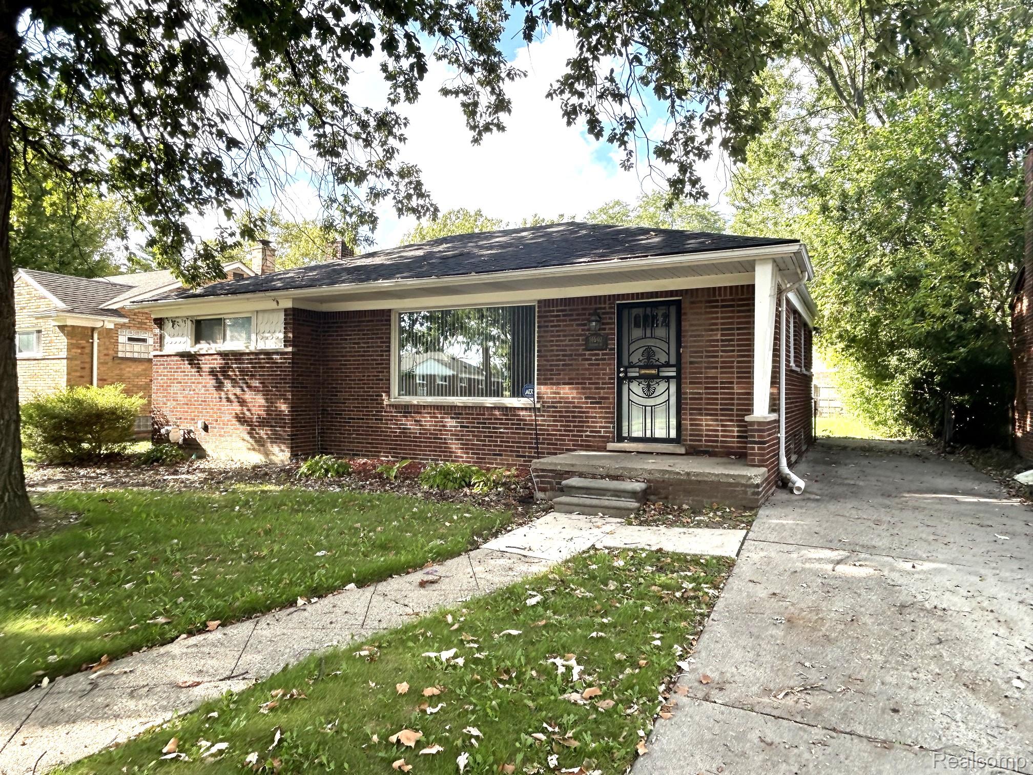 14640, Pearson, Oak Park, Michigan, 48237
