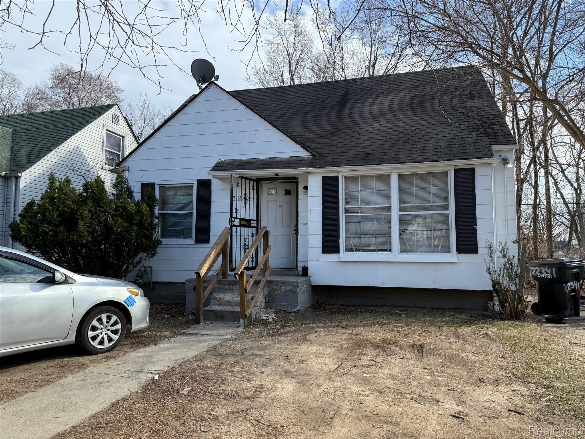 22341, Lyndon, Detroit, Michigan, 48223