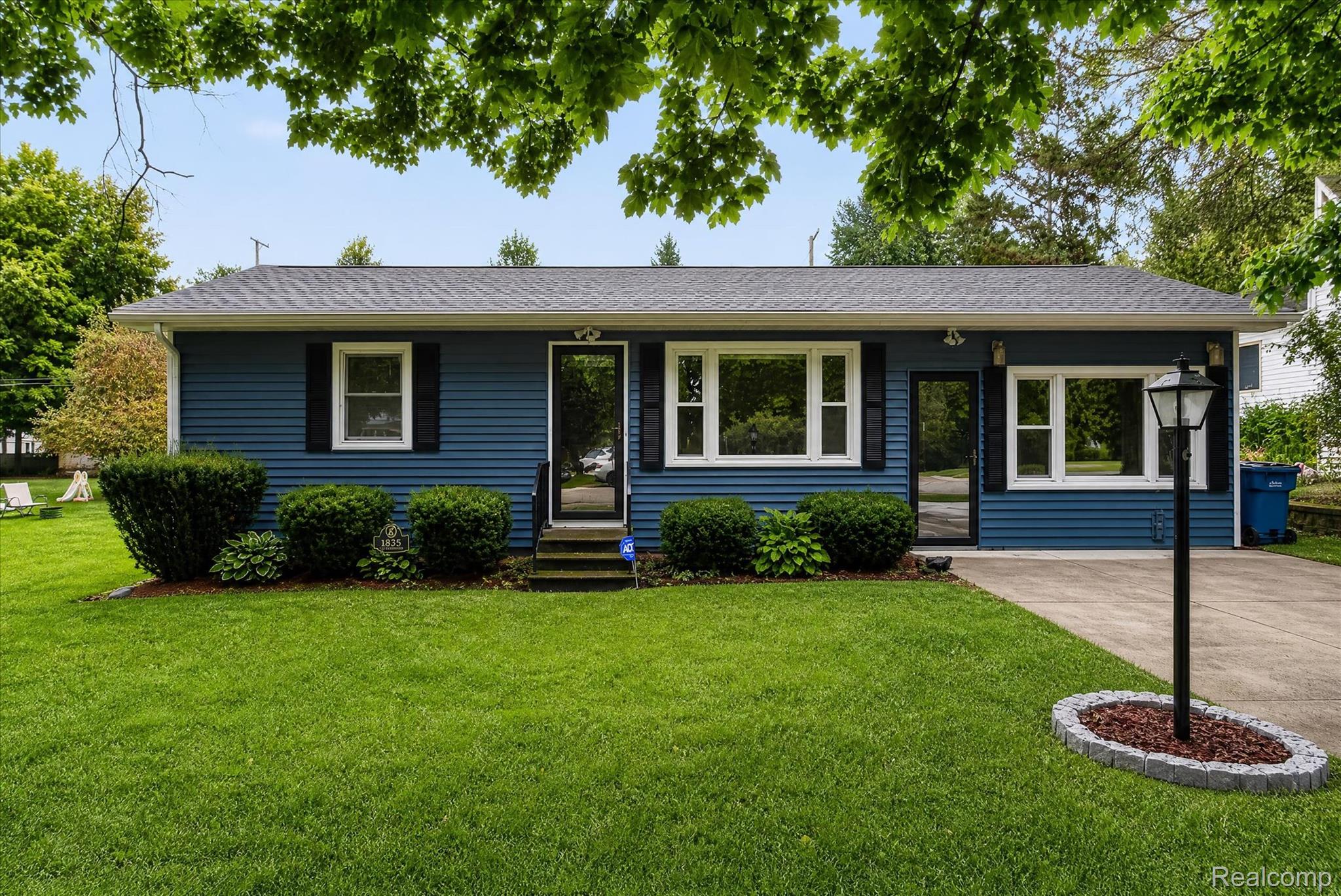 6035, Lincoln, Mayville, Michigan, 48744