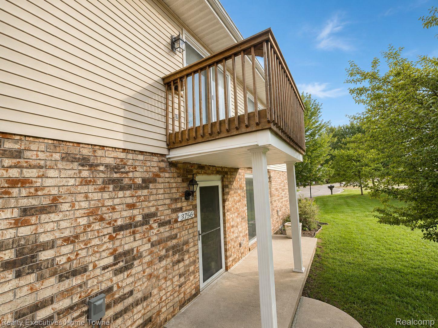 3756, Ramblewood, Port Huron, Michigan, 48060