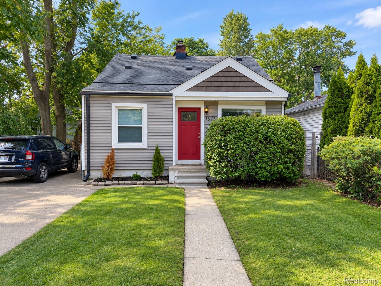 1522, Campbell, Royal Oak, Michigan, 48067