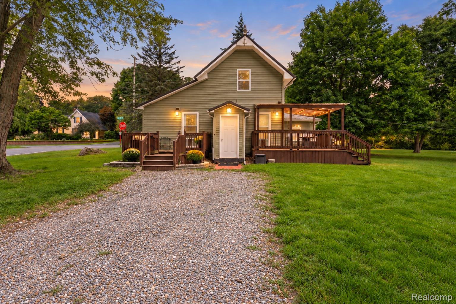 507, Main, Munith, Michigan, 49259