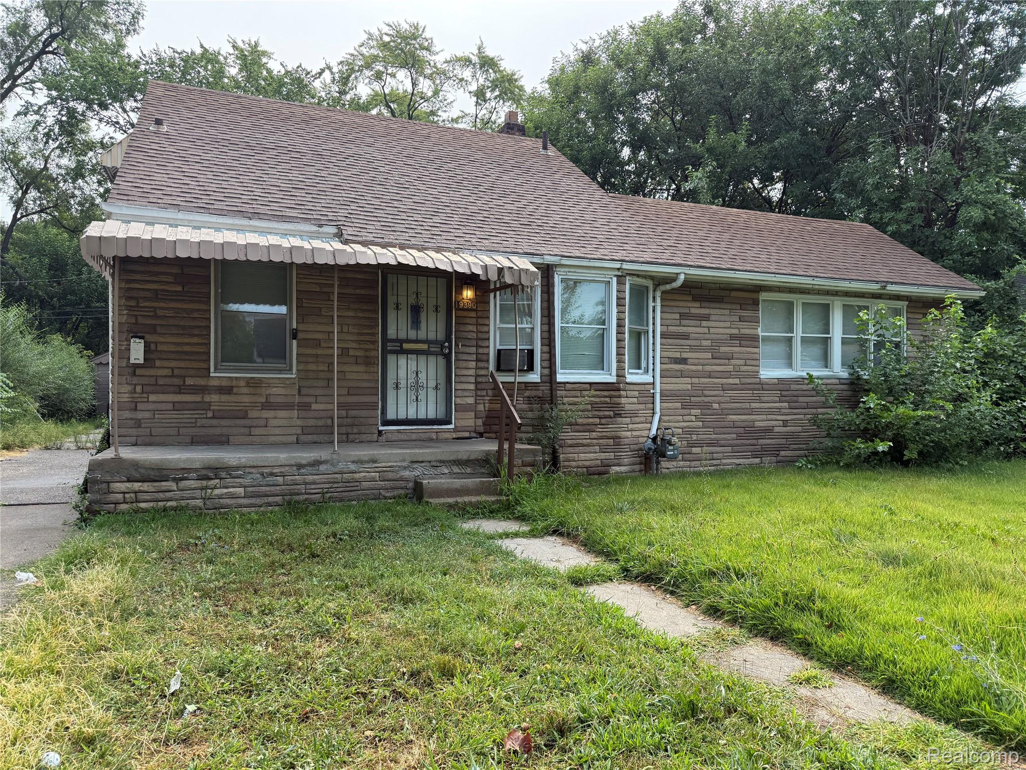 19390, Lumpkin, Detroit, Michigan, 48234