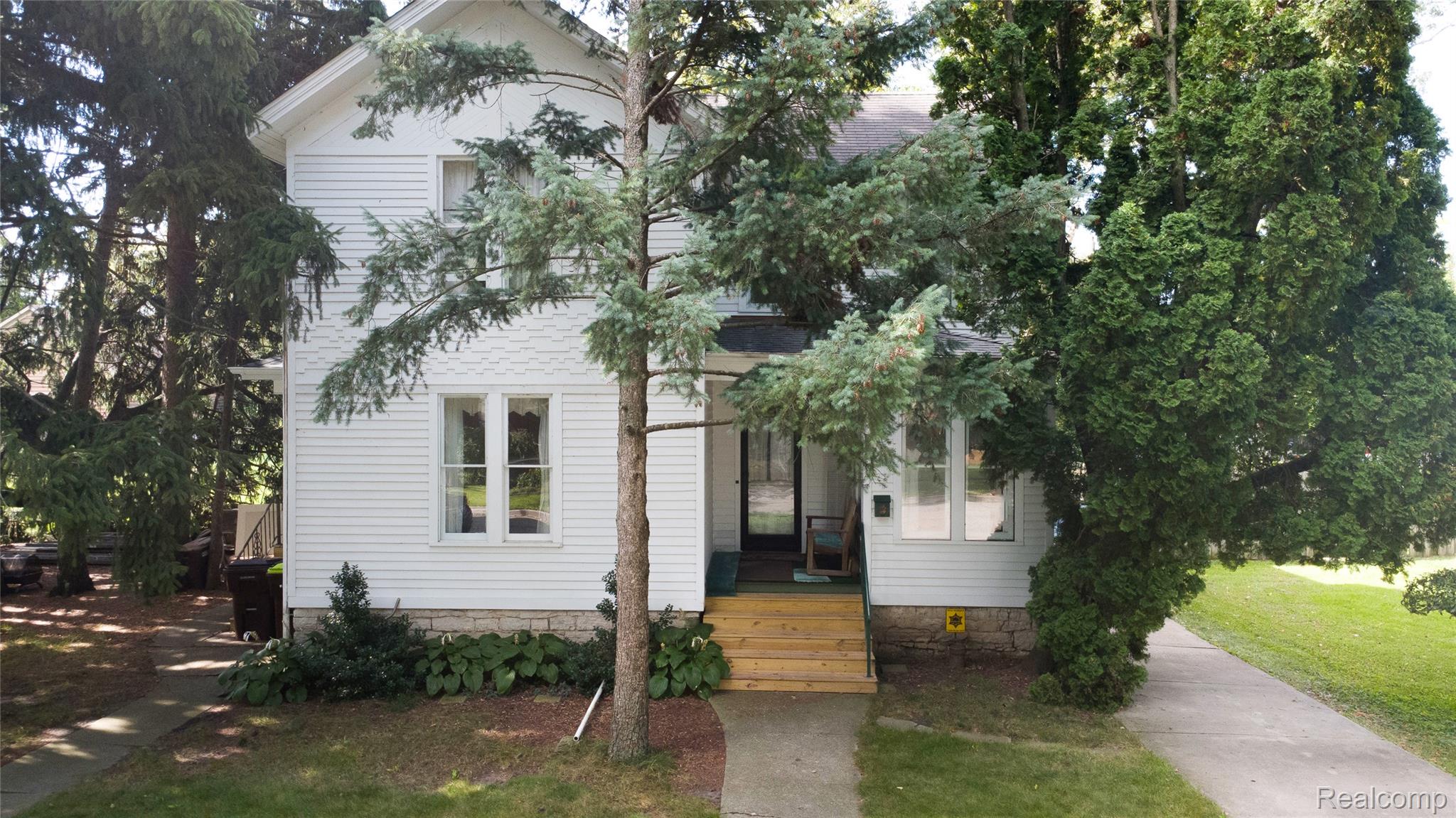426, 4th, Monroe, Michigan, 48161