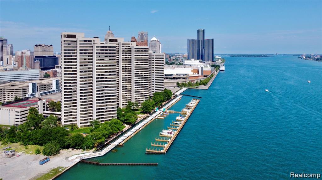 1001, W Jefferson, #17I, Detroit, Michigan, 48226
