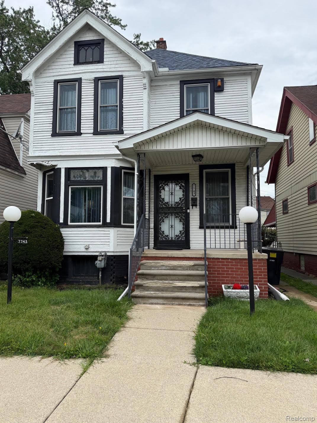 7743, Canfield, Detroit, Michigan, 48214