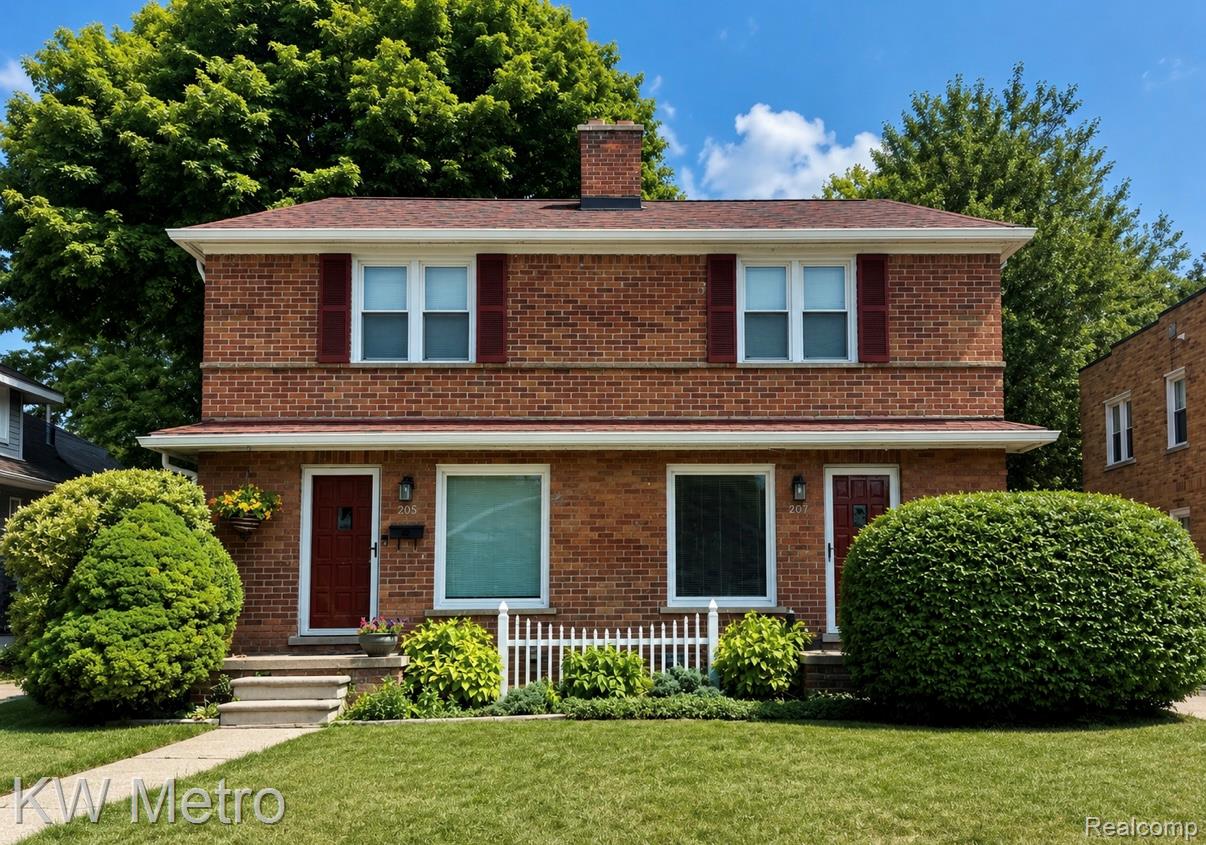 205-207, Pleasant, Royal Oak, Michigan, 48067