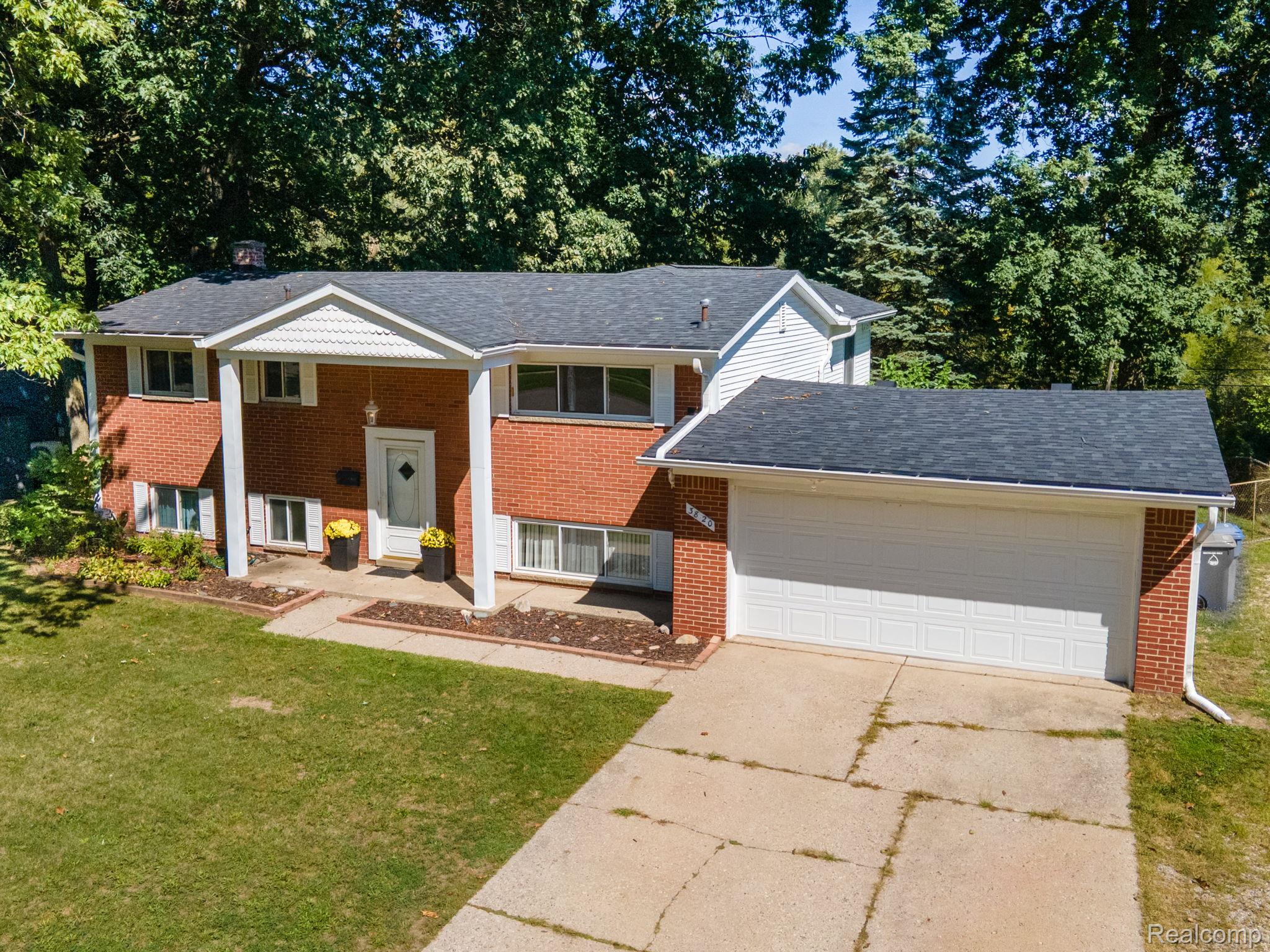 3820, Percy King, Waterford, Michigan, 48329