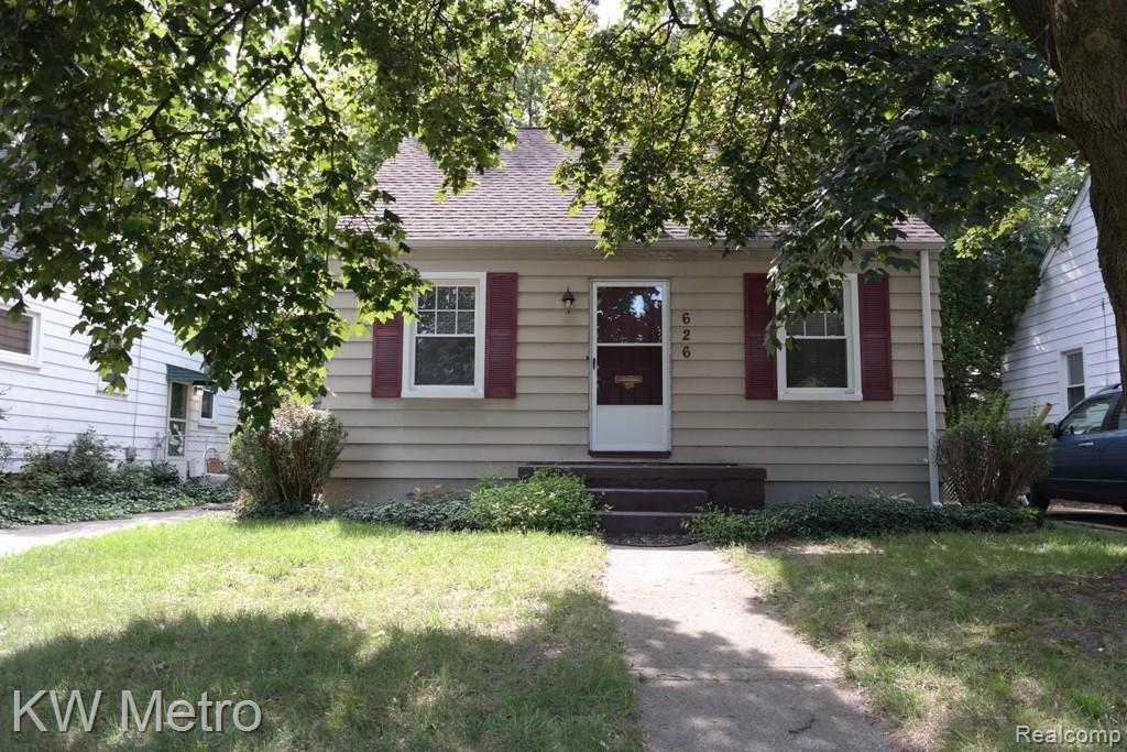 626, 12 Mile, Royal Oak, Michigan, 48073