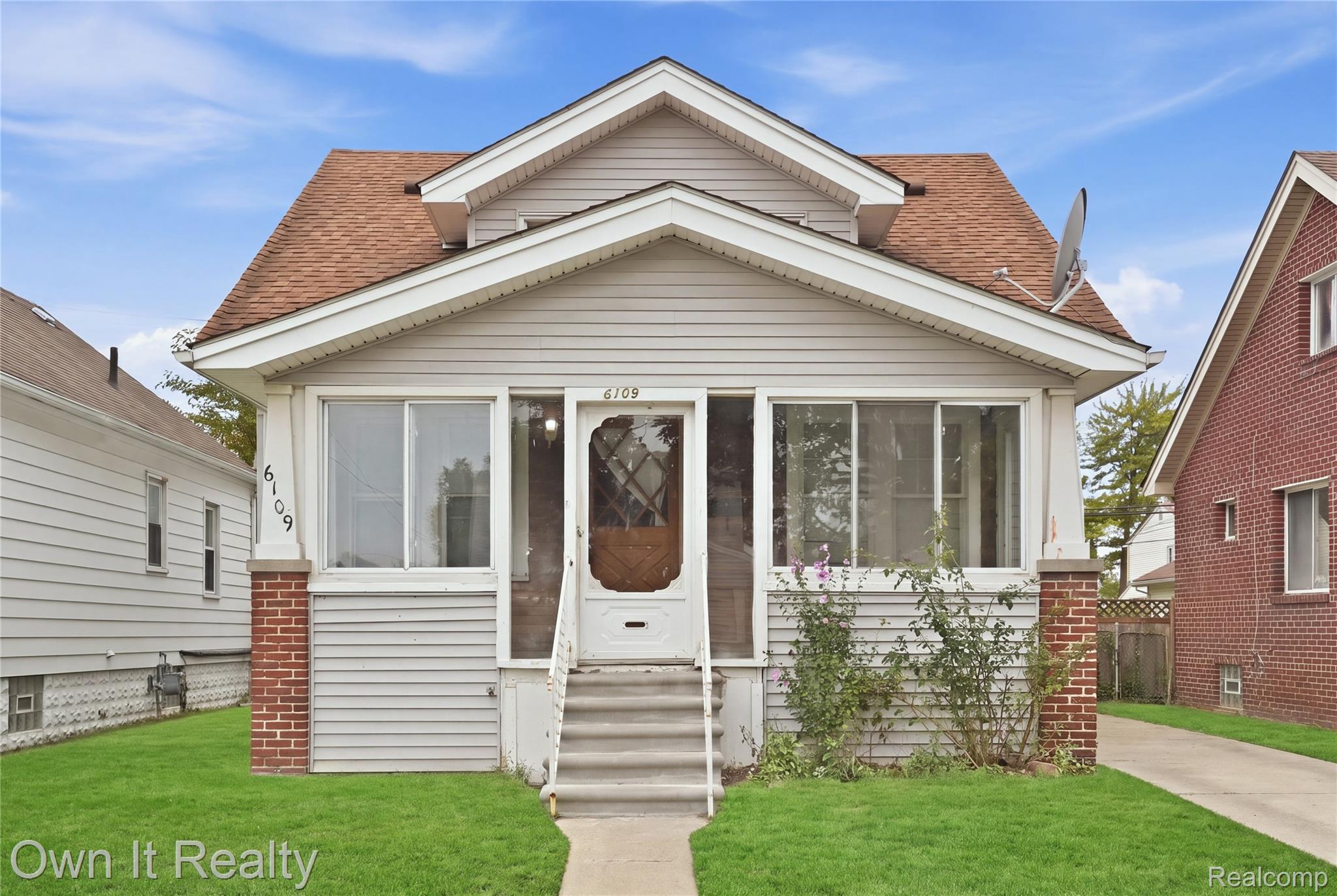 6109, Argyle, Dearborn, Michigan, 48126