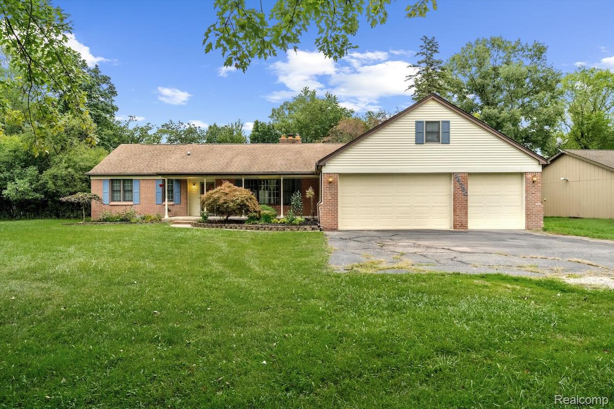 24780, Springbrook, Farmington Hills, Michigan, 48336