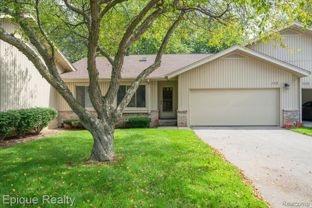 1925, Country, Lake Orion, Michigan, 48360