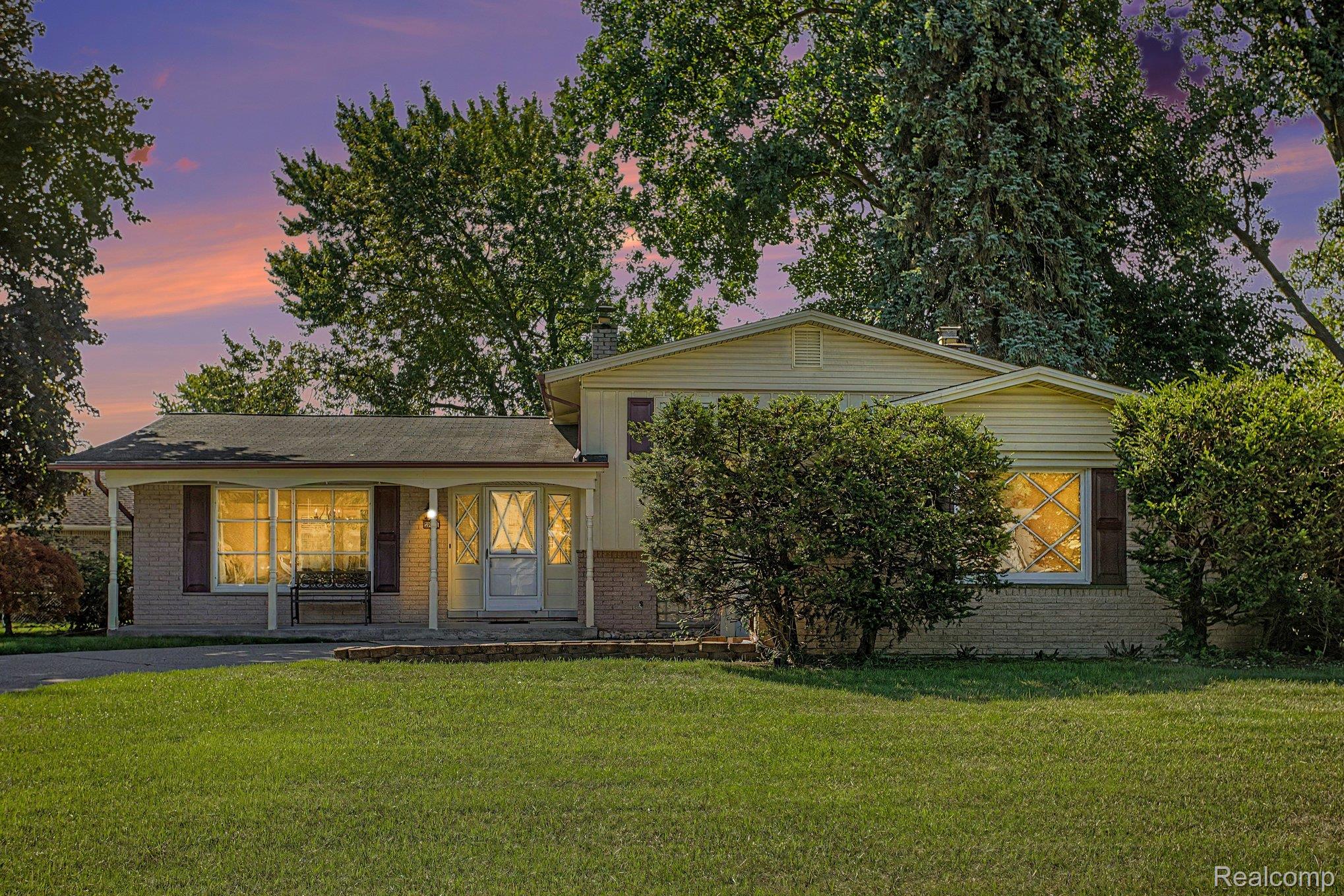 20961, Concord, Southfield, Michigan, 48076