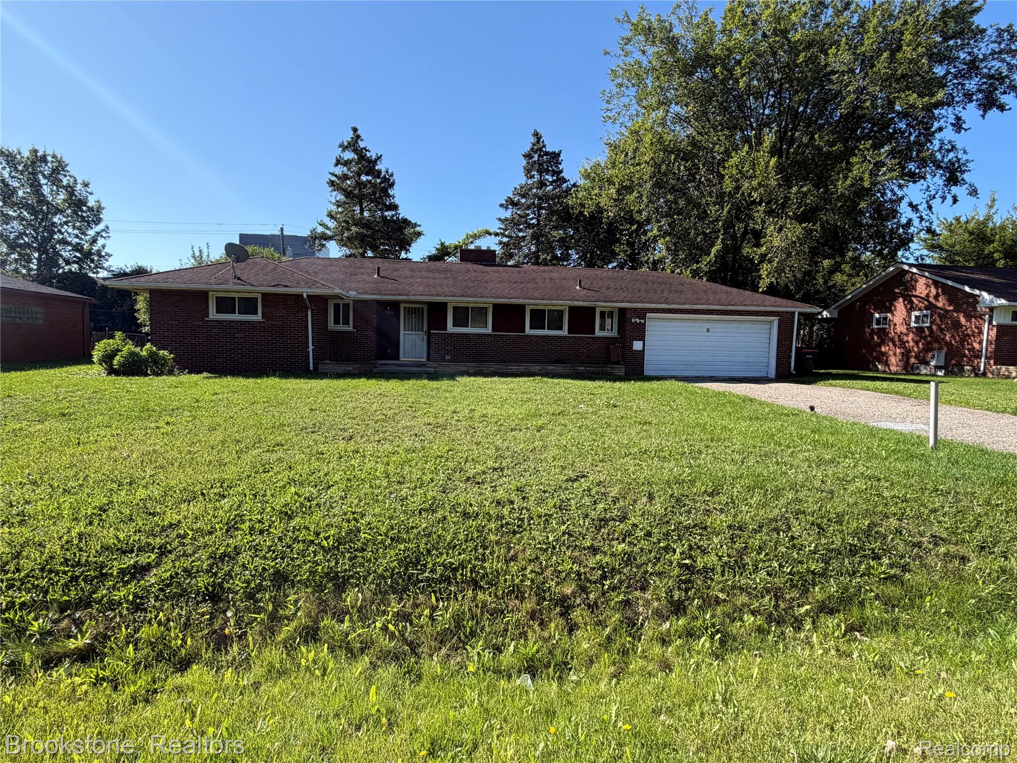 17889, BONSTELLE, Southfield, Michigan, 48075