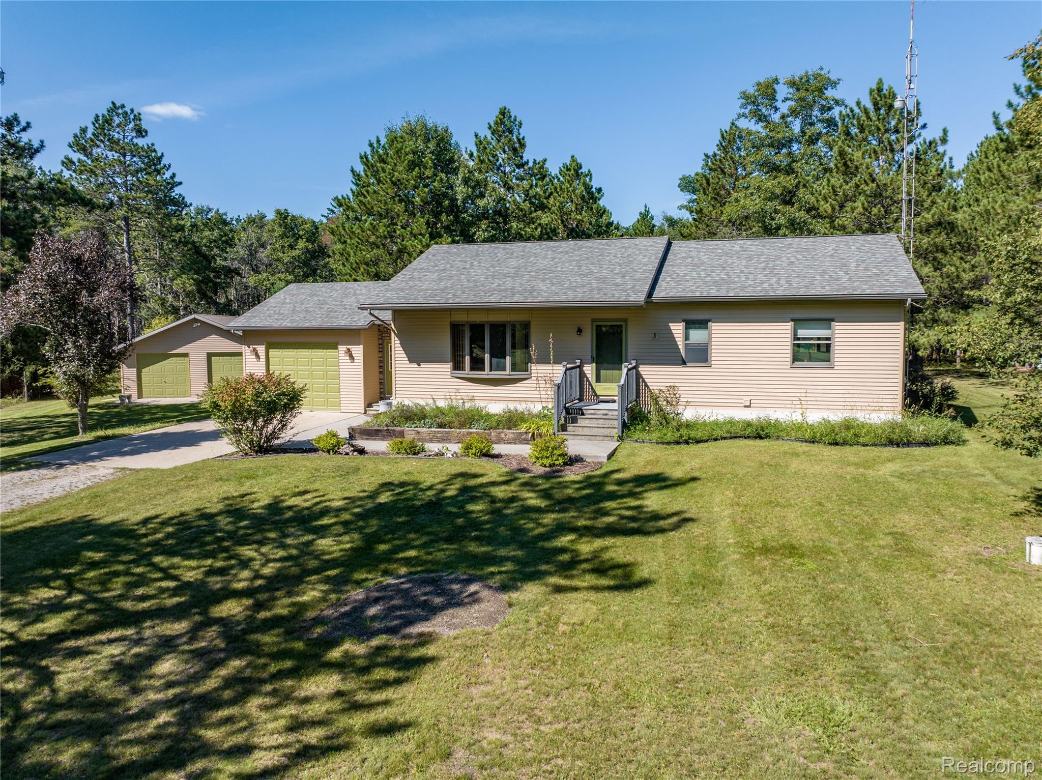 1178, Hughes Lake, Rose City, Michigan, 48654