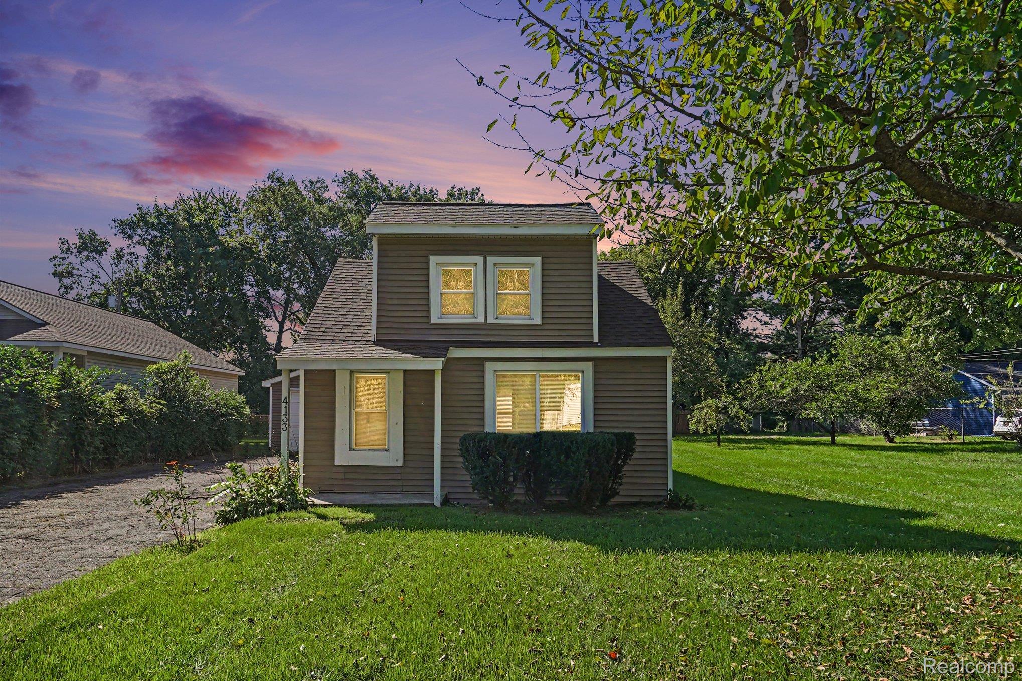 4133, Lanco, Waterford, Michigan, 48329