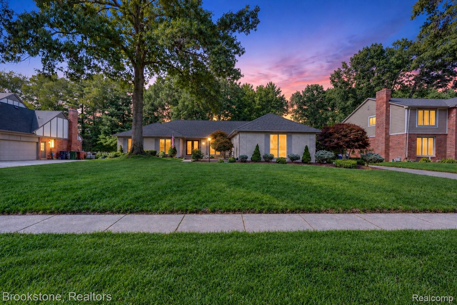 11921, Raintree, Shelby Twp, Michigan, 48315