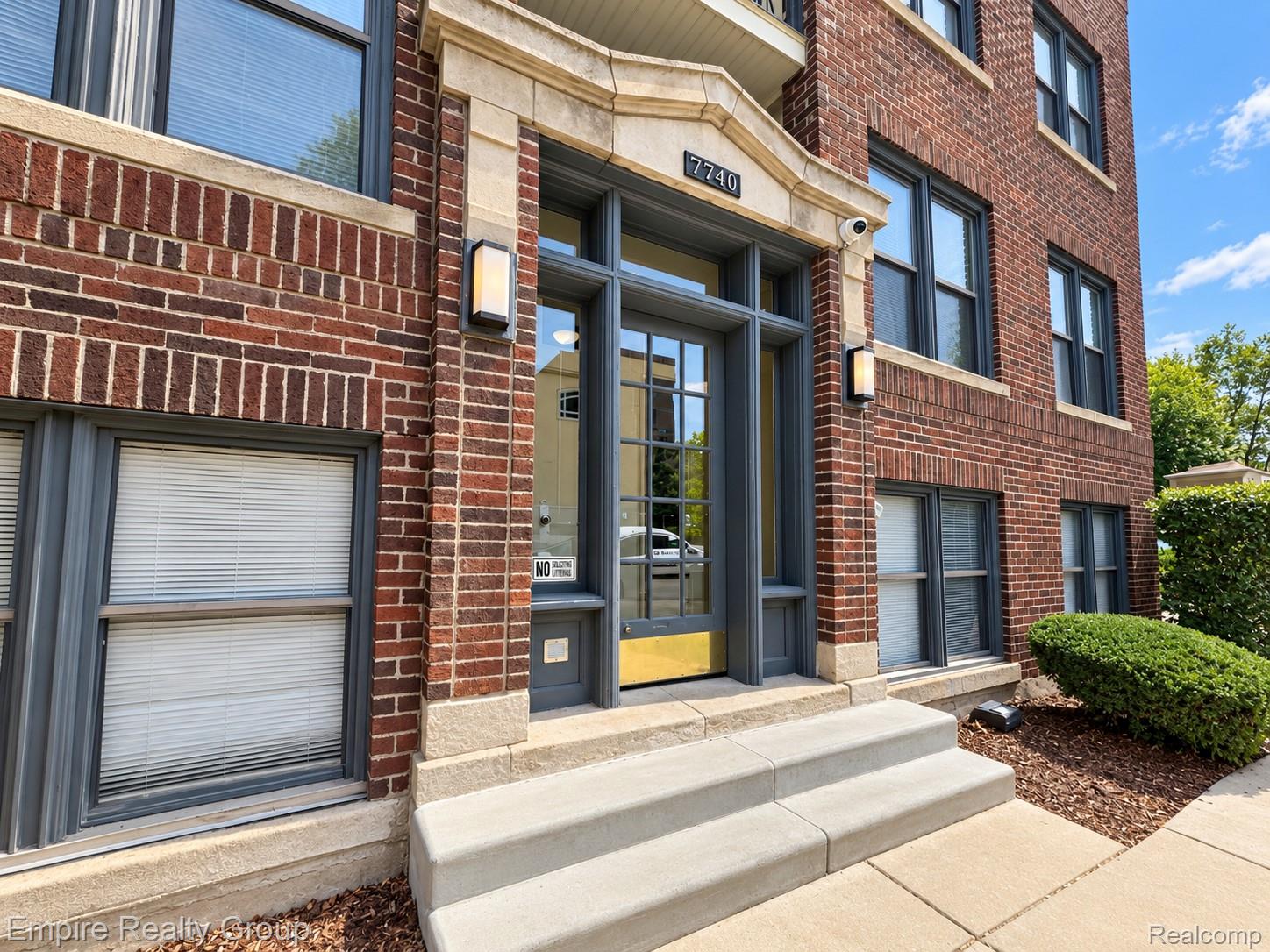7740, 3rd, #102, Detroit, Michigan, 48202