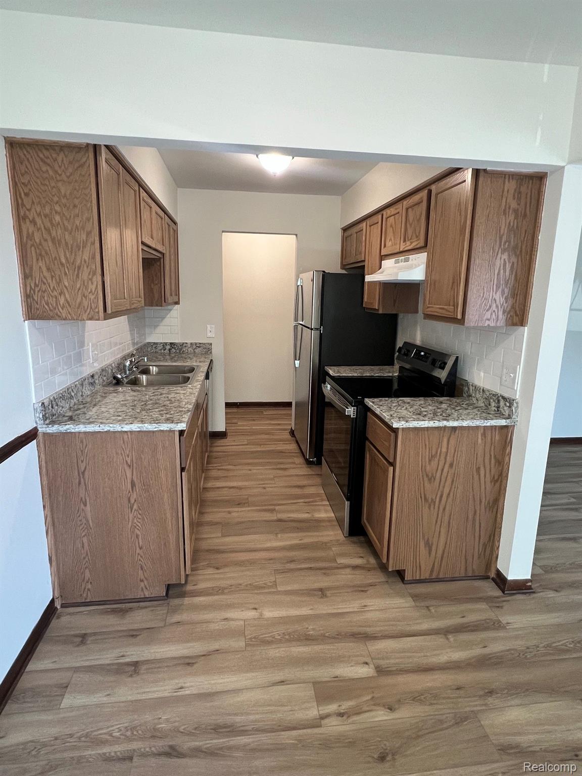 48567, Roma Valley, #E6, Shelby Twp, Michigan, 48317