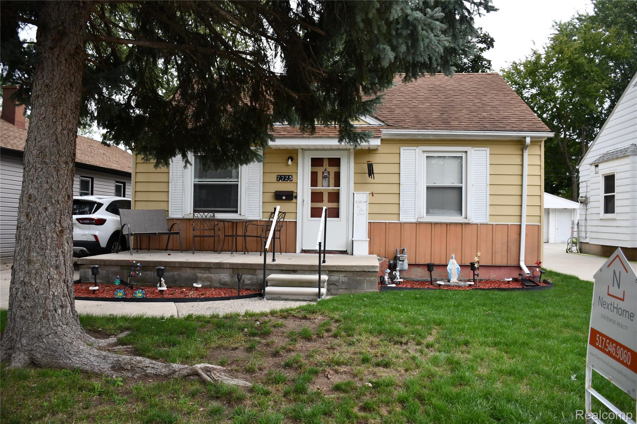 7725, Jackson, Taylor, Michigan, 48180