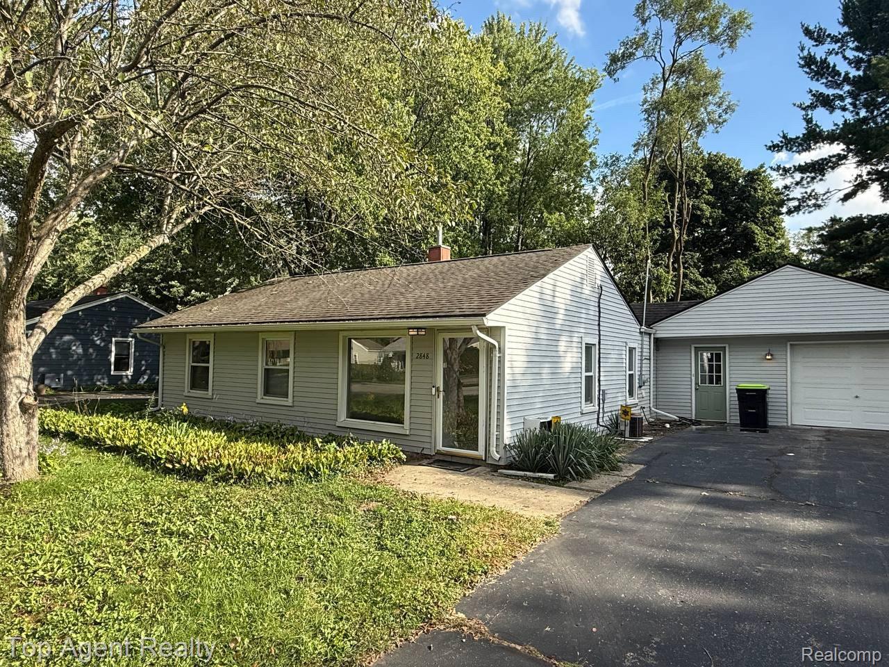 2848, Edna Jane, Auburn Hills, Michigan, 48326