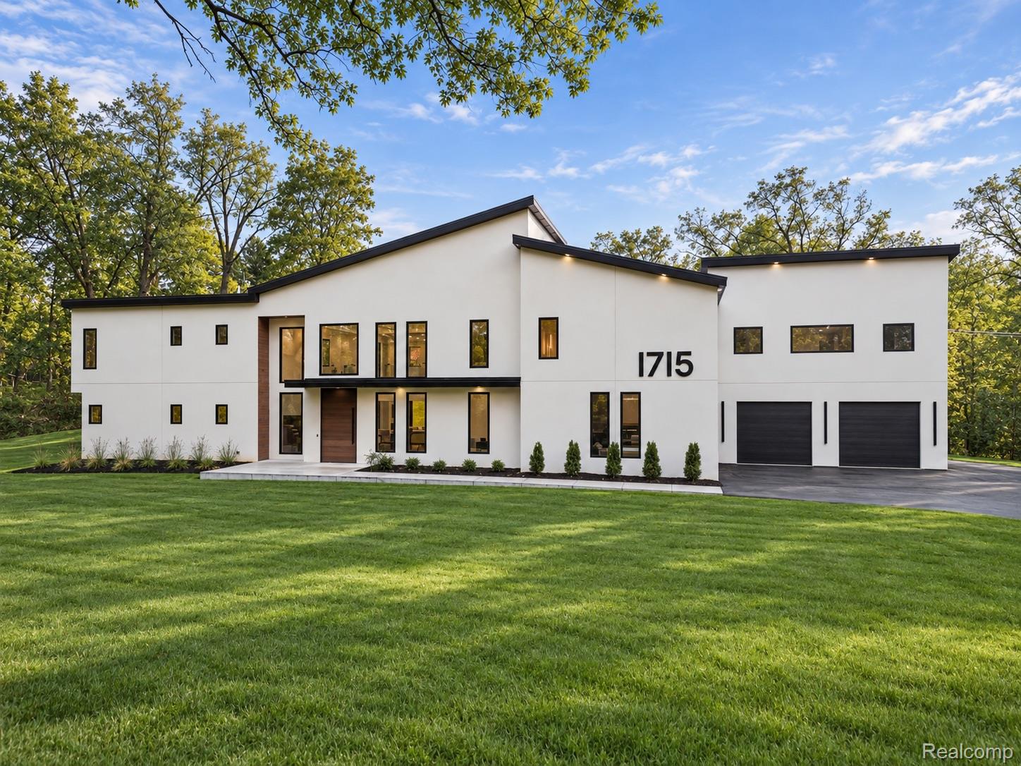 1715, Lone Pine, Bloomfield Hills, Michigan, 48302