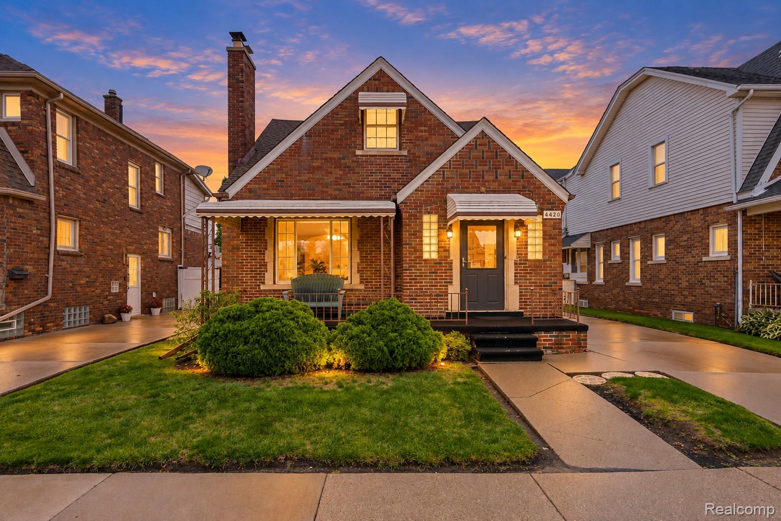 4420, Lapham, Dearborn, Michigan, 48126