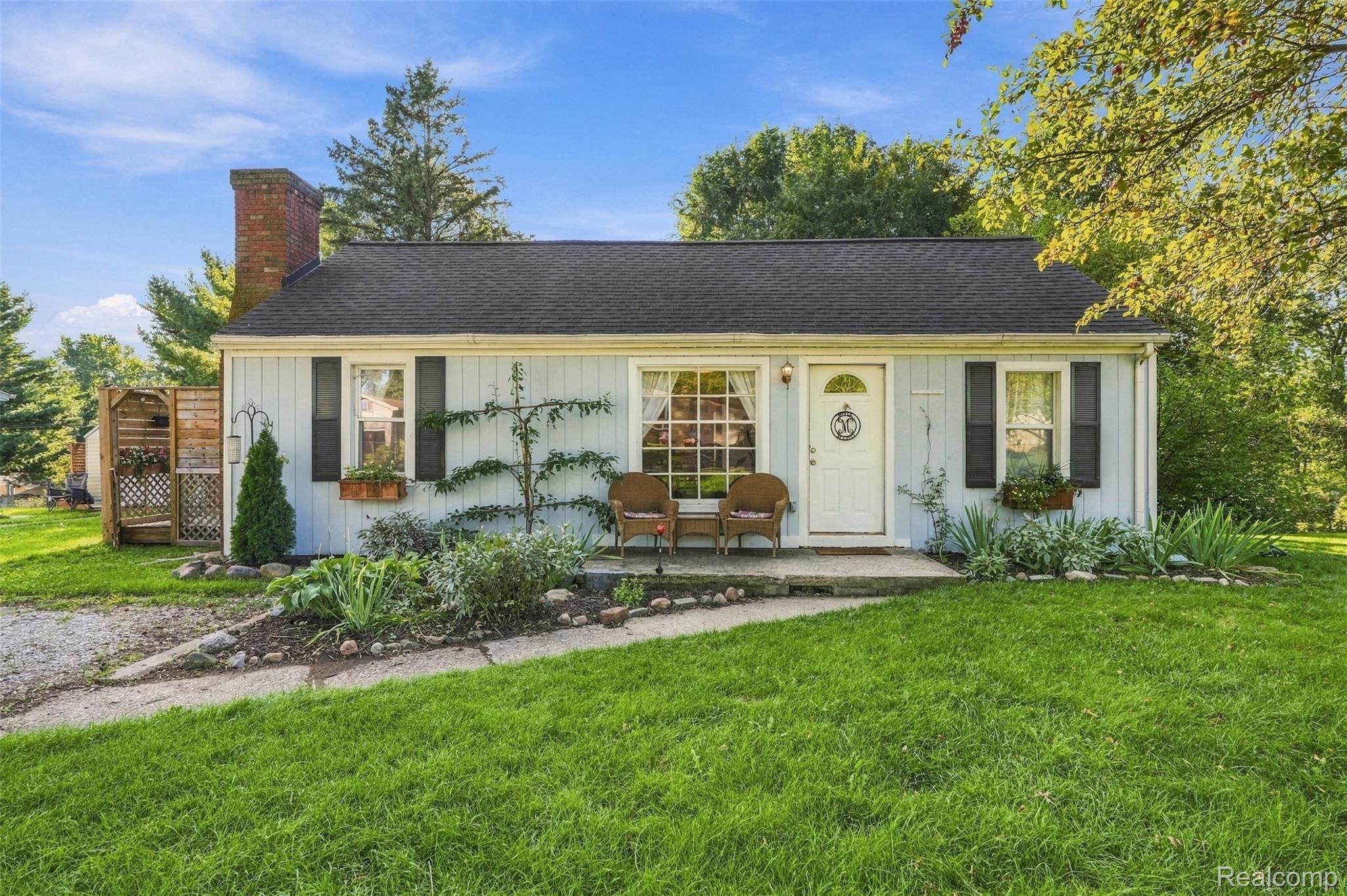 5250, Van Winkle, Brighton, Michigan, 48116