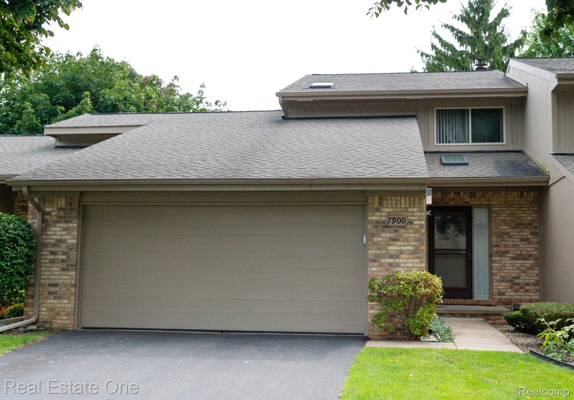 7900, Meadow, Waterford, Michigan, 48329