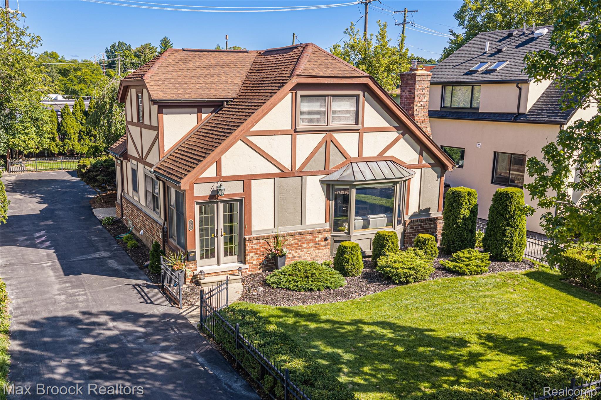 955, Forest, Birmingham, Michigan, 48009