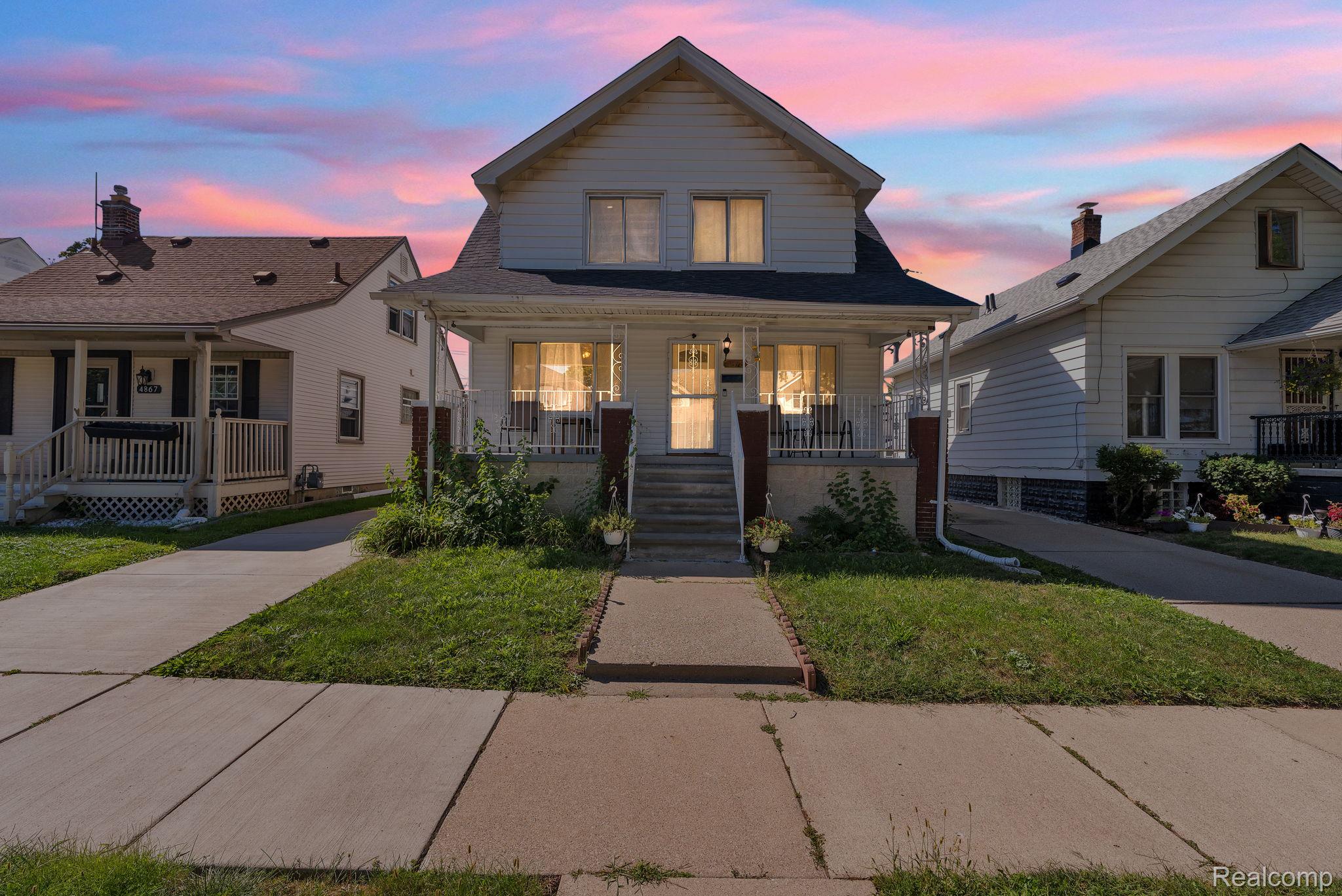 4873, Curtis, Dearborn, Michigan, 48126