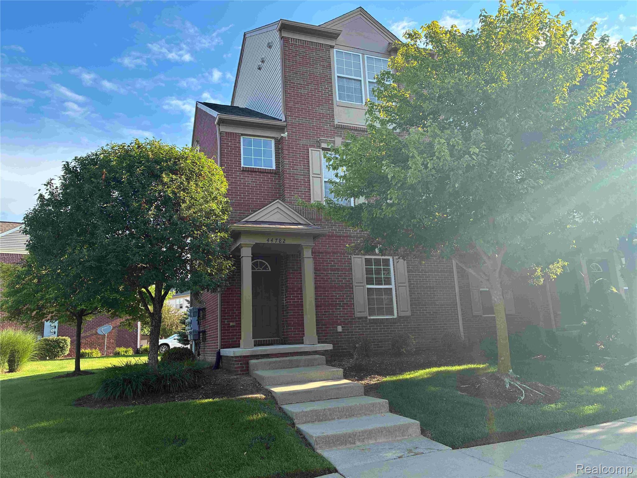 44782, Gwinnett, Novi, Michigan, 48377
