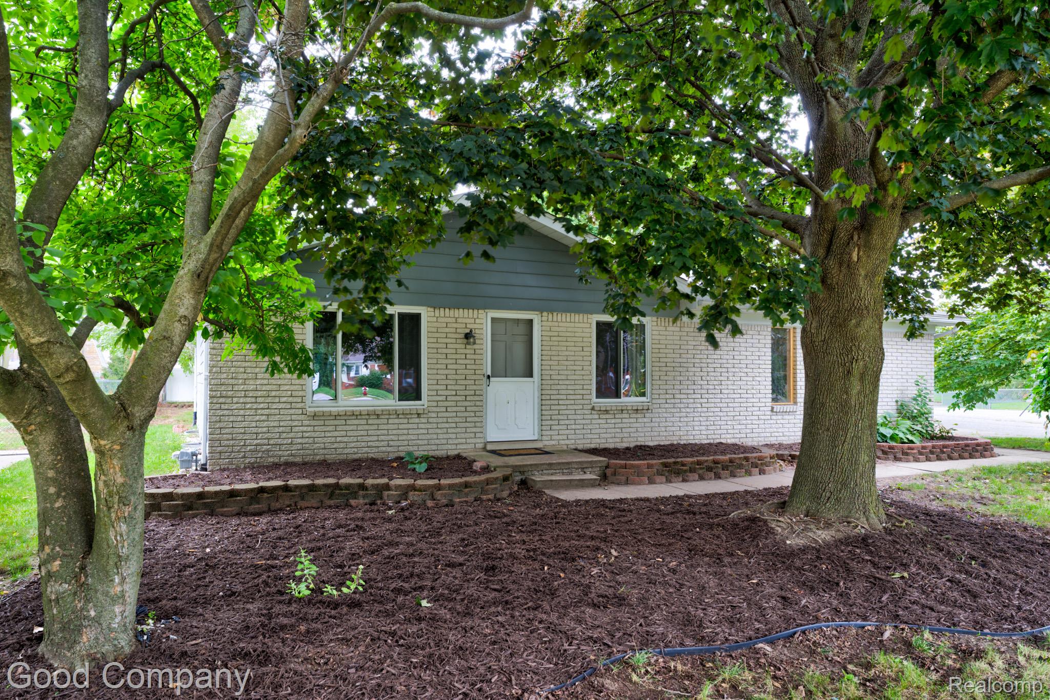 47051, Burton, Shelby Twp, Michigan, 48317