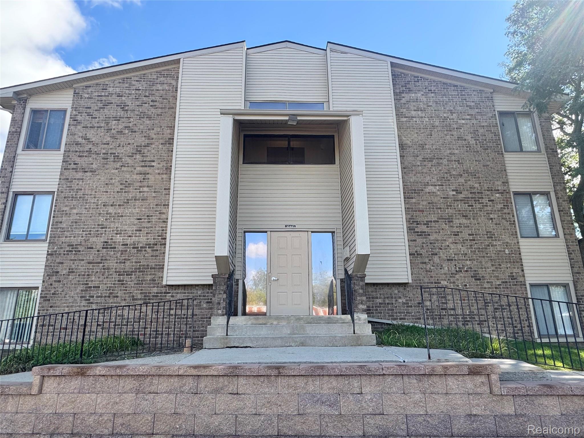 30445, 14 Mile, #66, Farmington Hills, Michigan, 48334