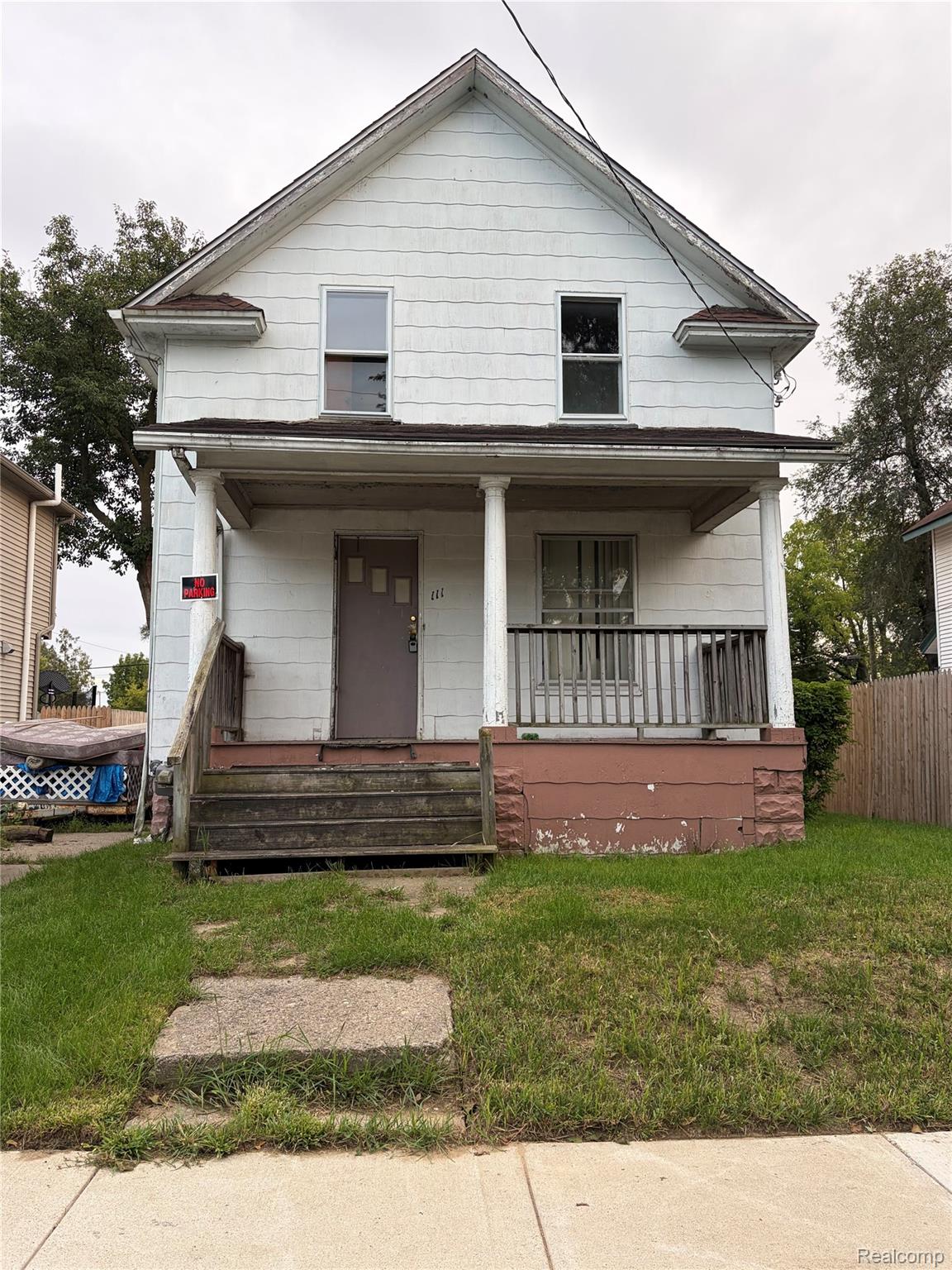 111, Hamilton, Pontiac, Michigan, 48342