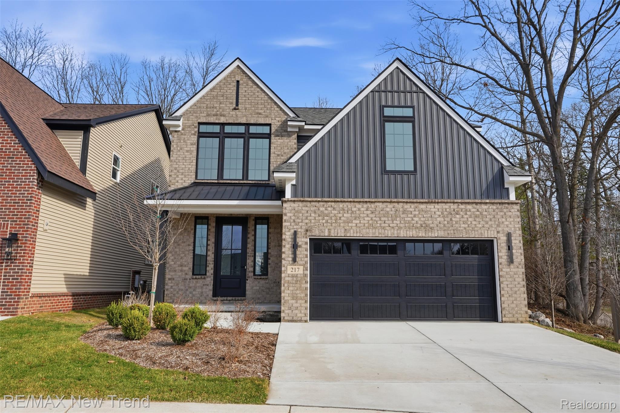 217, Summit View, Milford, Michigan, 48381