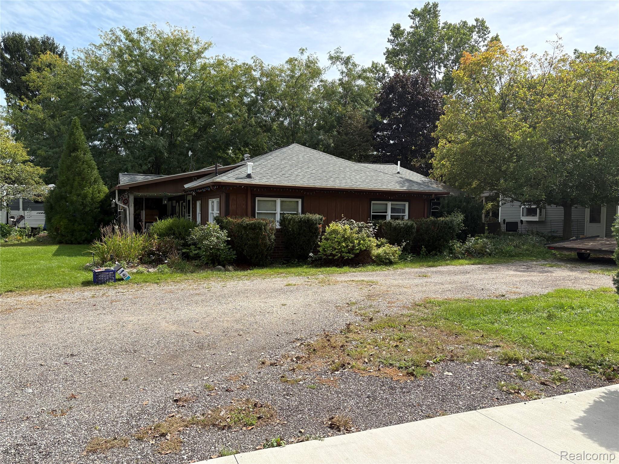 11939, Elmdale, Manchester, Michigan, 48158
