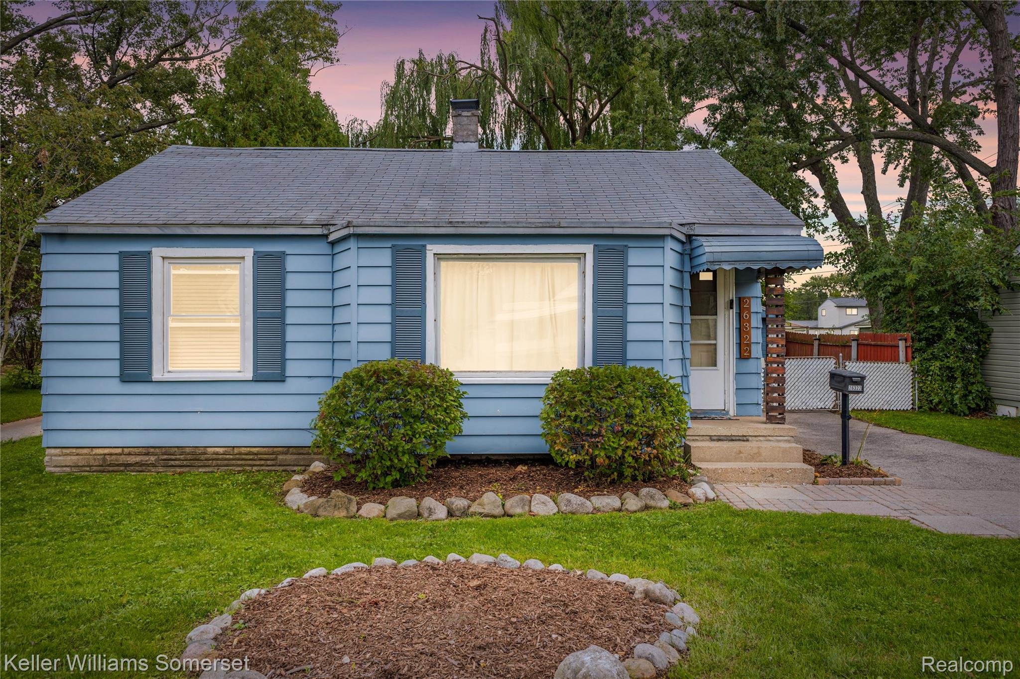 26322, Delton, Madison Heights, Michigan, 48071