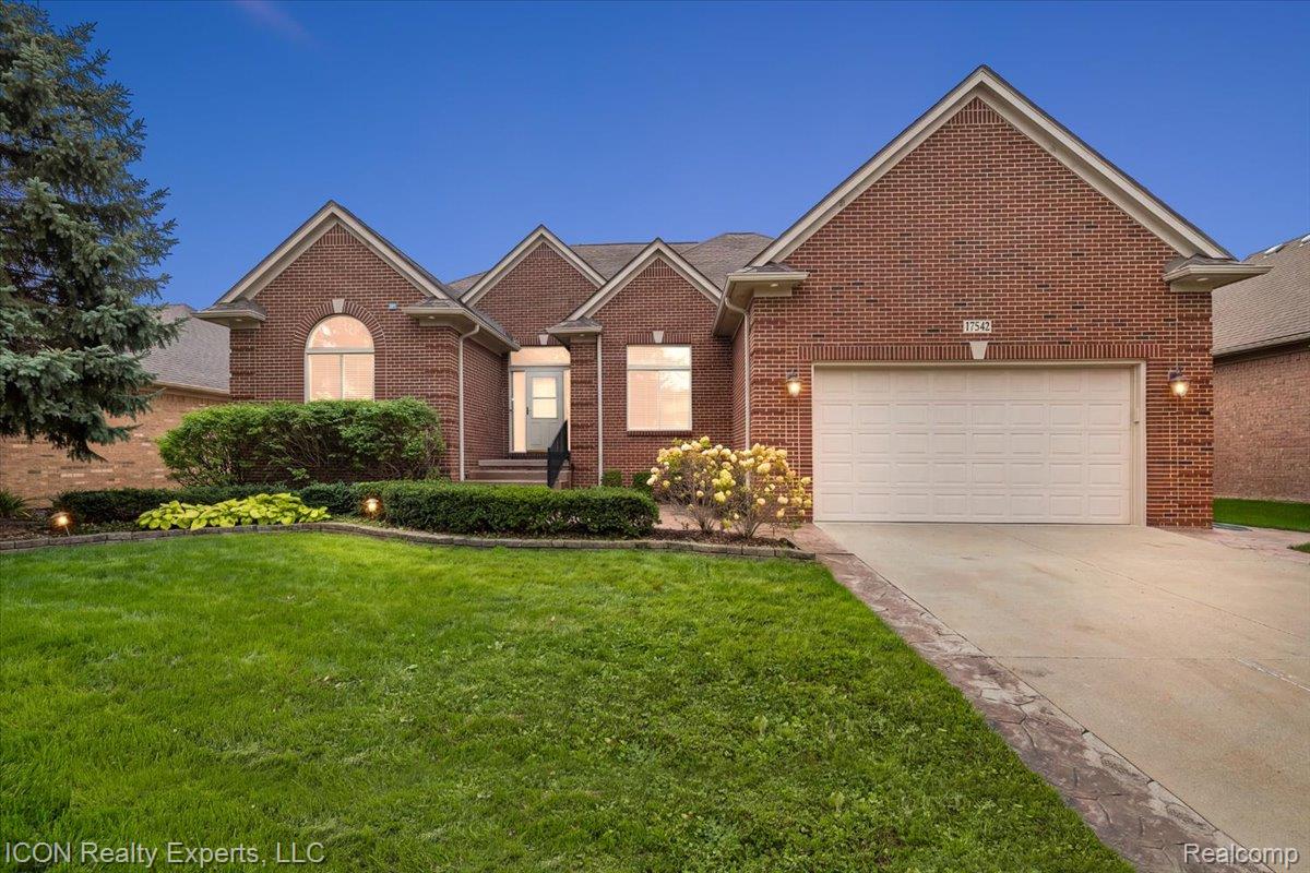 17542, Goldeneye, Clinton Twp, Michigan, 48038