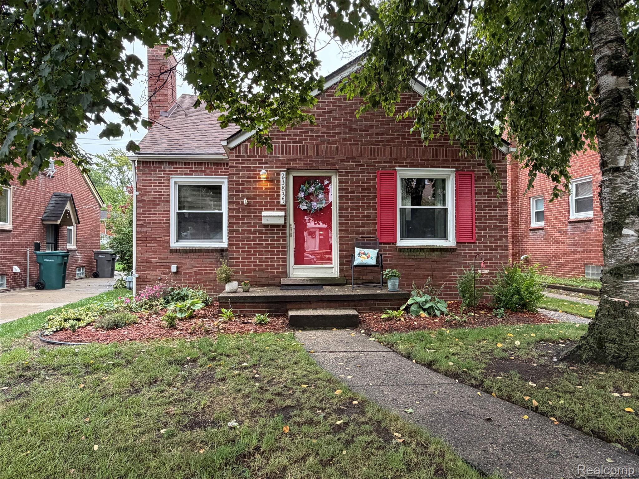 23835, Hollander, Dearborn, Michigan, 48128