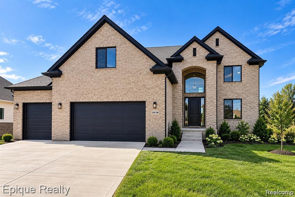 29769, Red Fox Lane, Chesterfield, Michigan, 48047