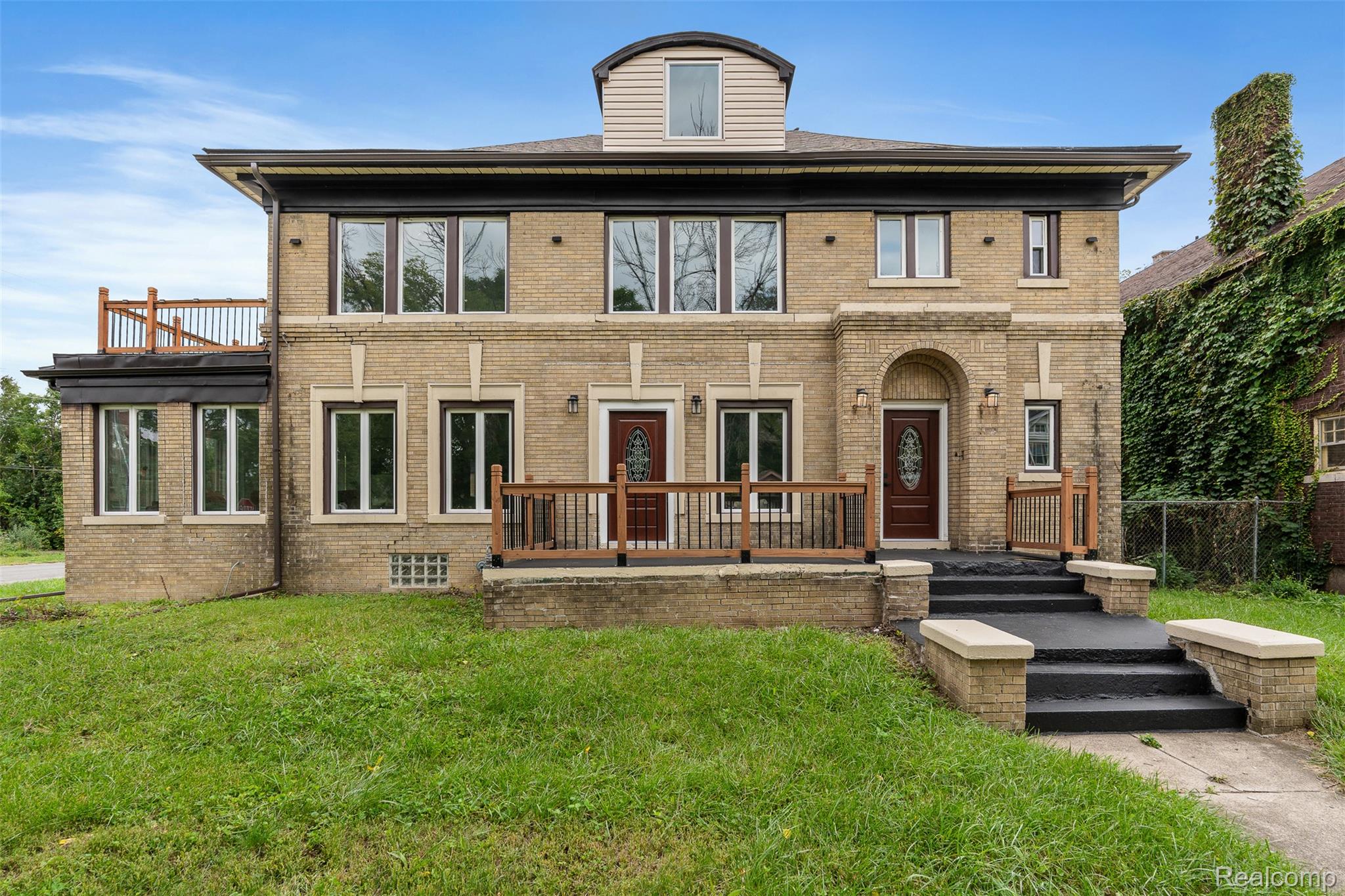 2409, Calvert, Detroit, Michigan, 48206